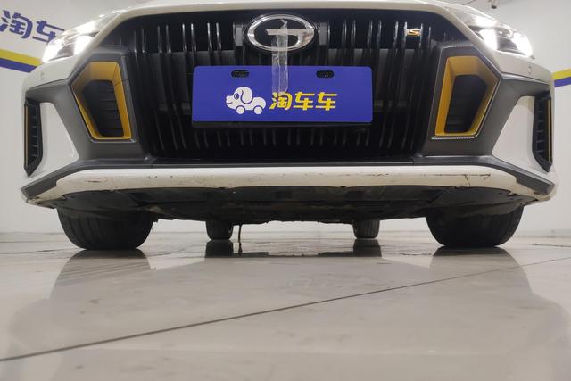 GAC Trumpchi Shadow Leopard 2024 Белый из Китая