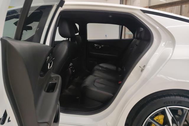 GAC Trumpchi Shadow Leopard id 3823665 из Китая 17