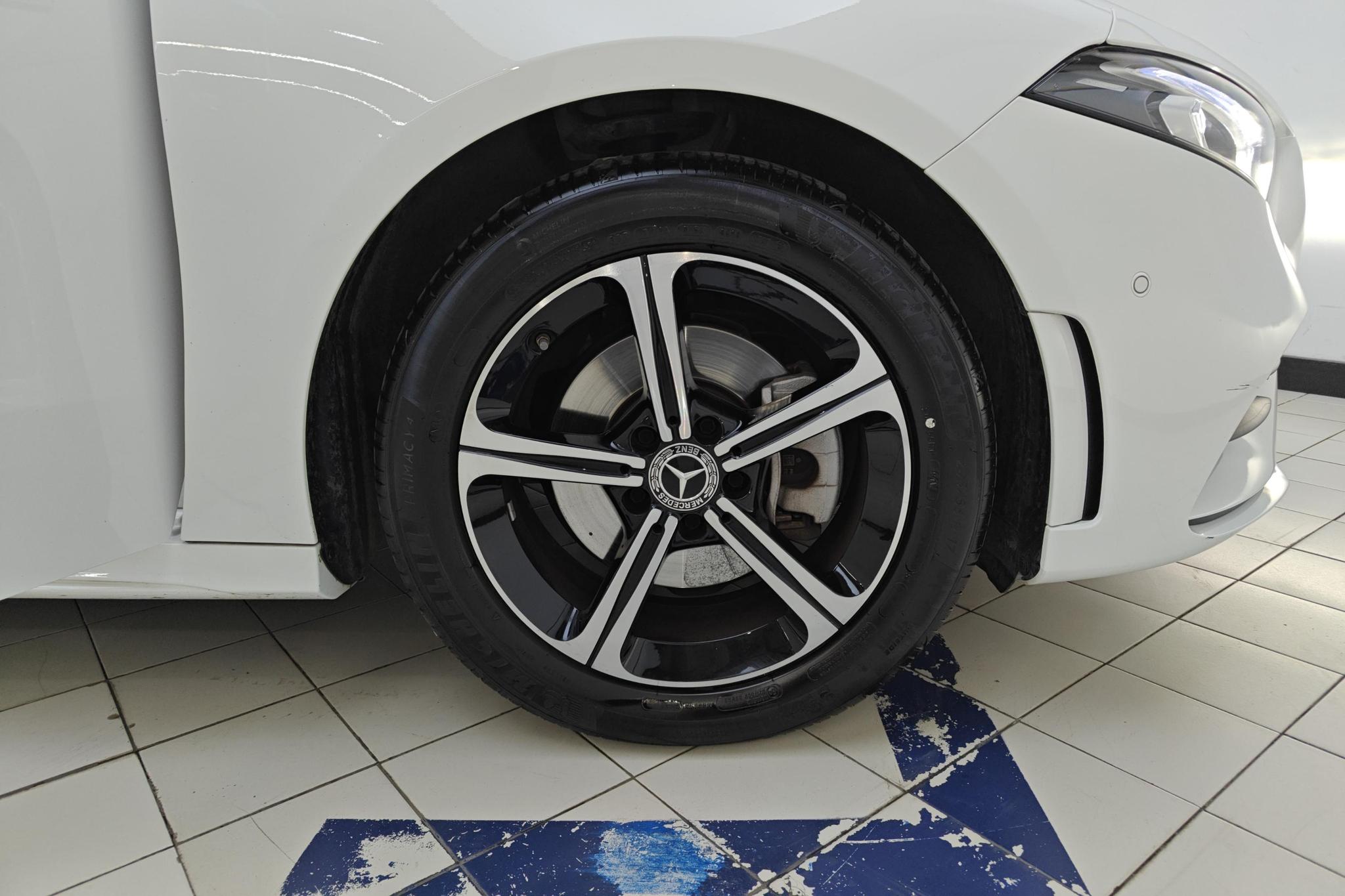 Mercedes-Benz A-Class A 2022 A 200 L Sport Fashion