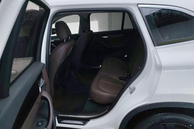 BMW X1 2020 — фото 15