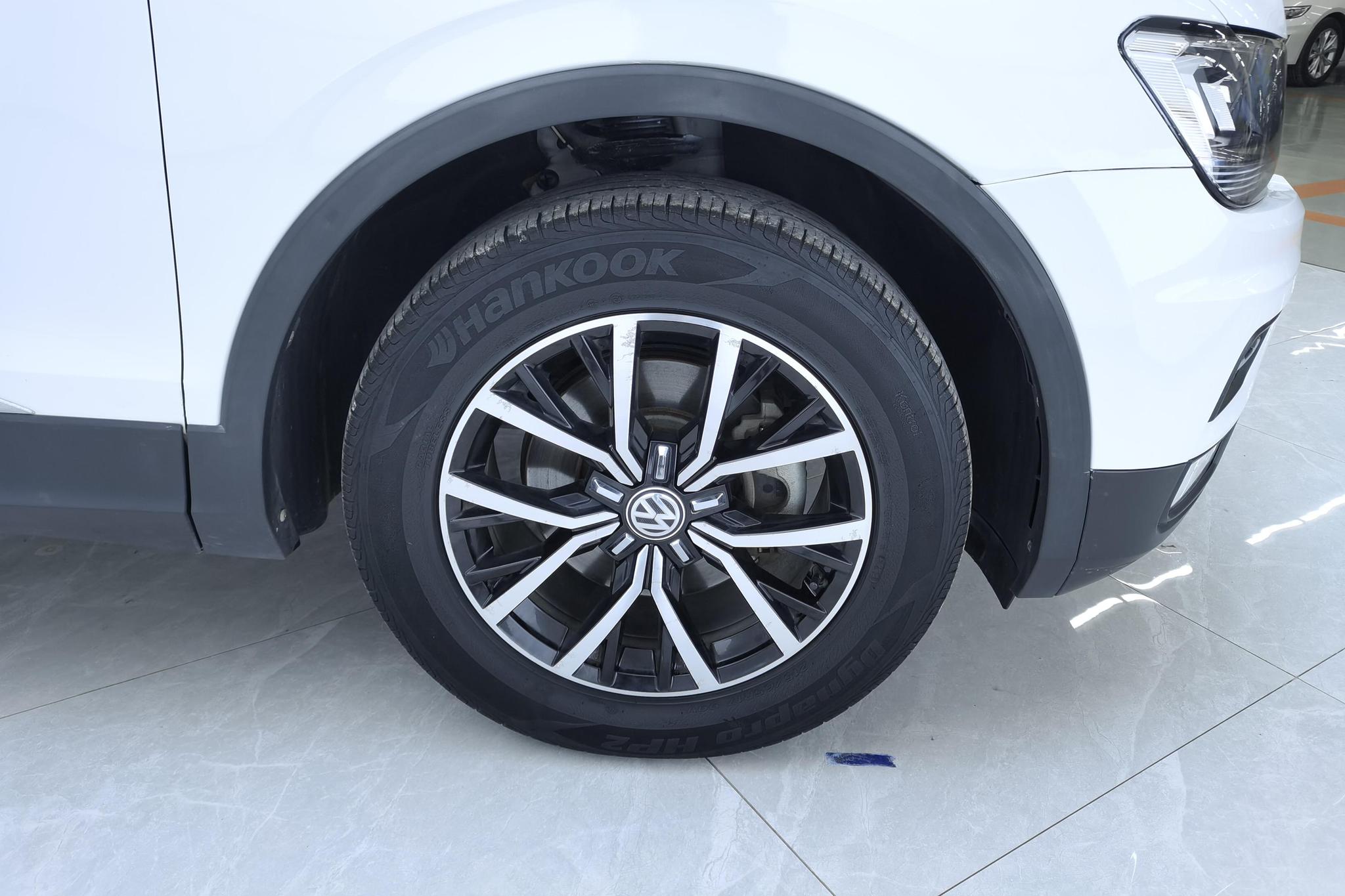 Volkswagen Tiguan L L 2018 280TSI AT Comfort
