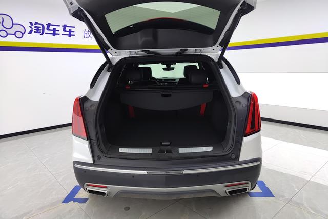 Cadillac XT5 2020 — фото 17