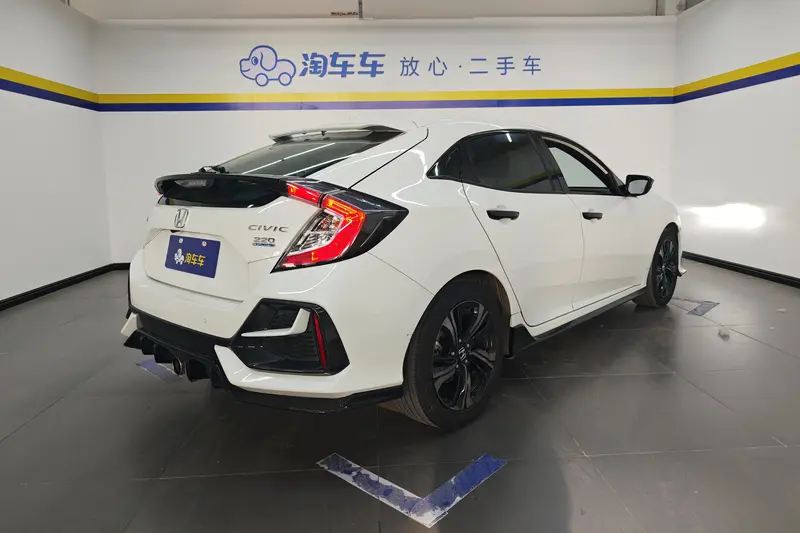 Honda Civic — фото 3