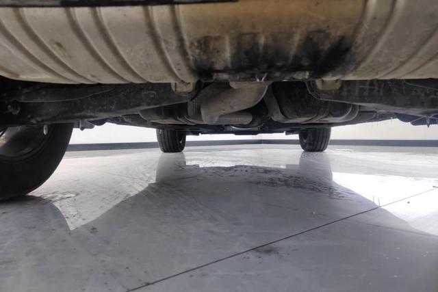 Red flag HS5 id 3784263 из Китая 13