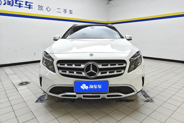 Mercedes Benz GLA 2018 — фото 2