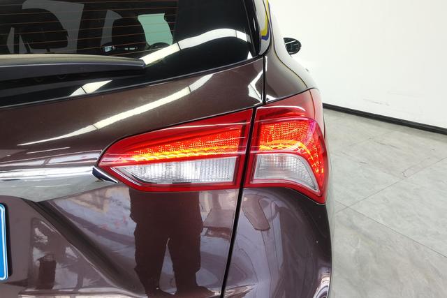 Buick Envision 2019 20 T 2 WDElite V — фото 5