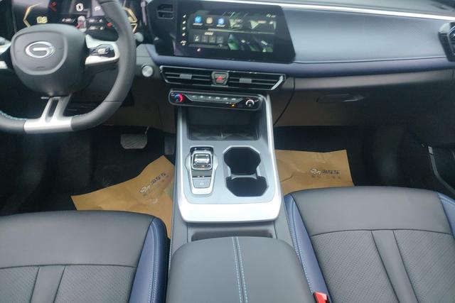 GAC Trumpchi Trumpchi GS3 id 3775410 из Китая 17