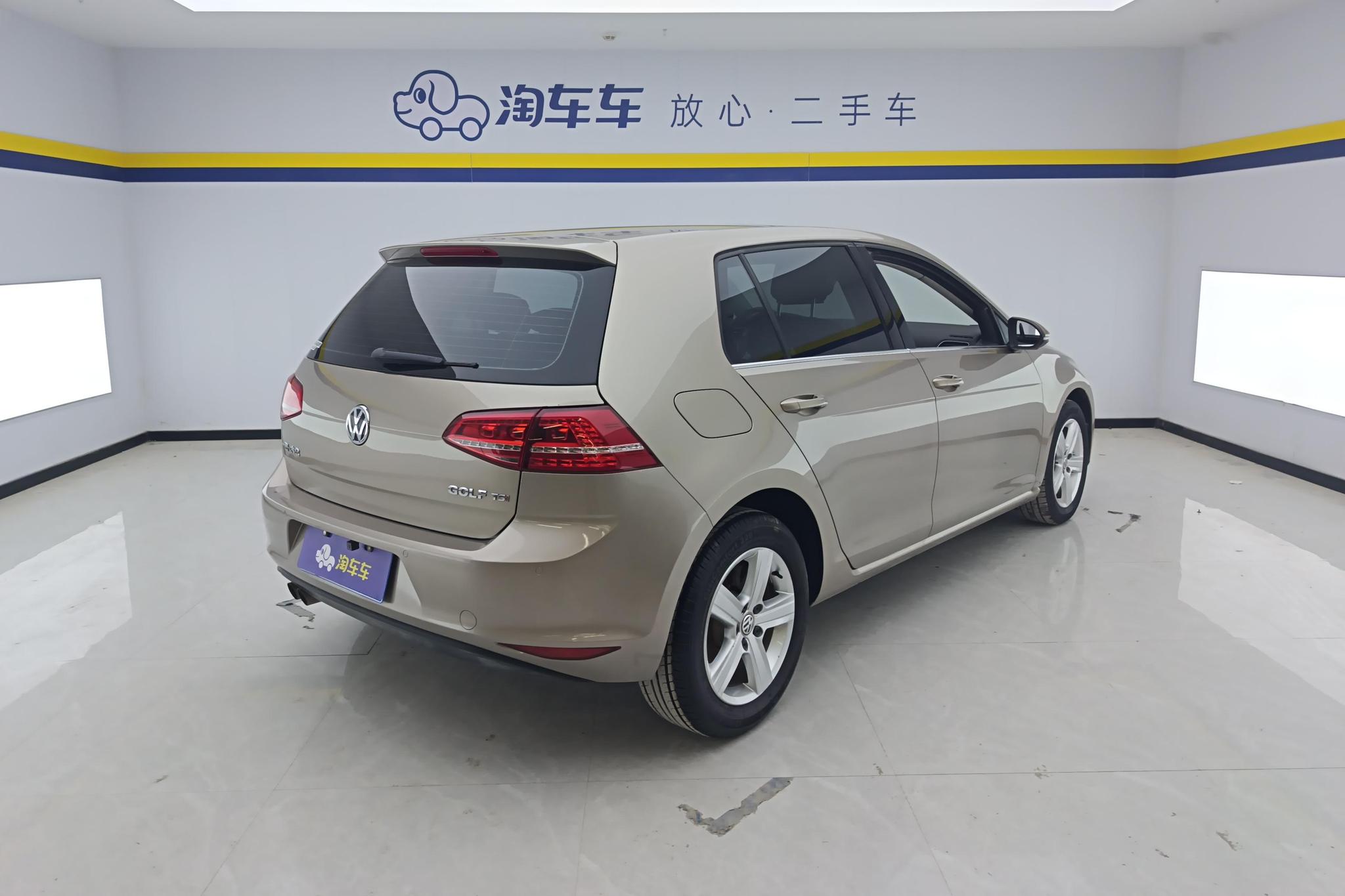 Volkswagen Golf 2016 230TSI AT Comfort
