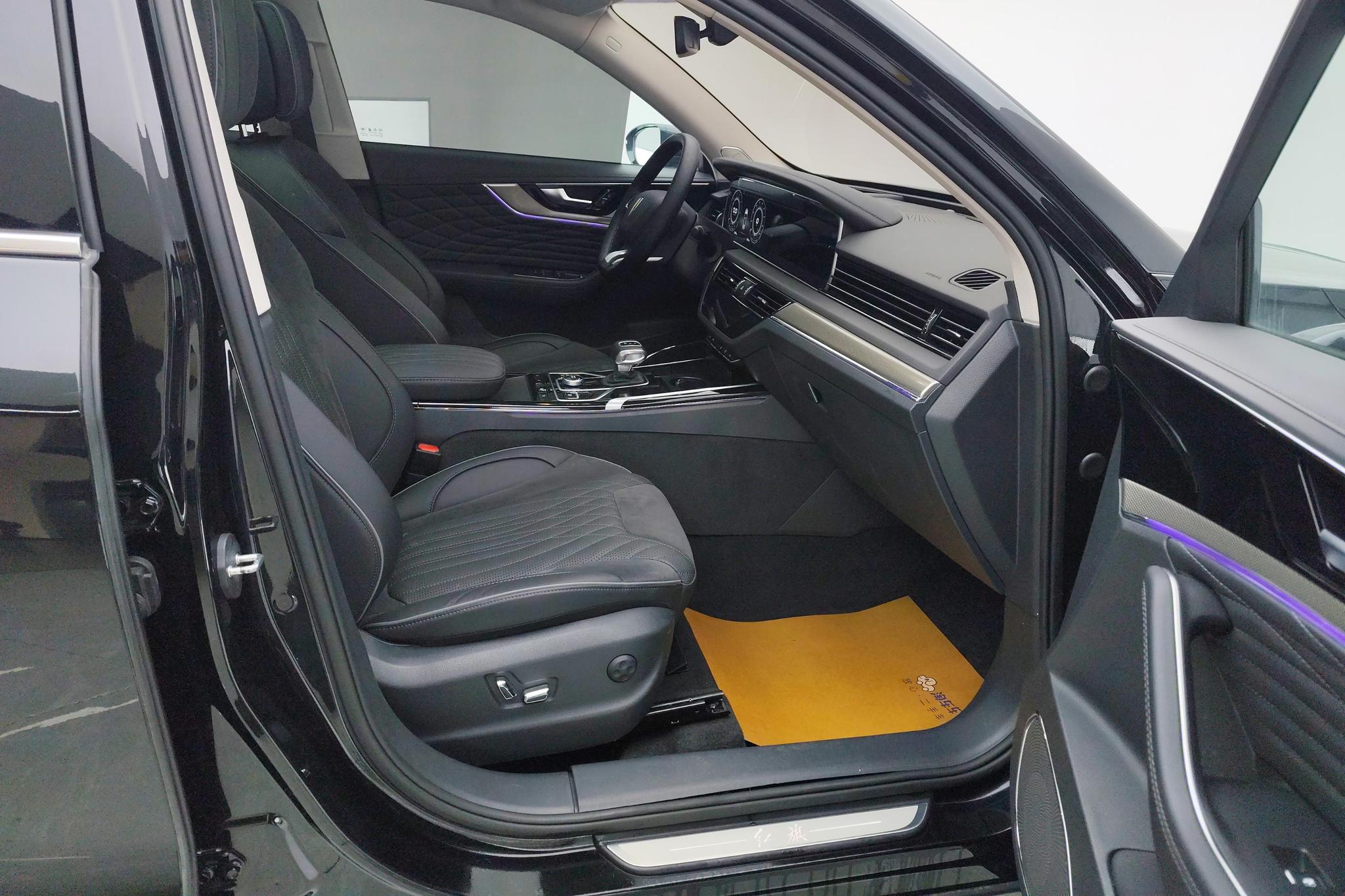 Hongqi HS5 2022 2.0T