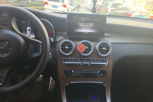 Mercedes-Benz GLC 2018 Черный из Китая, фото 3