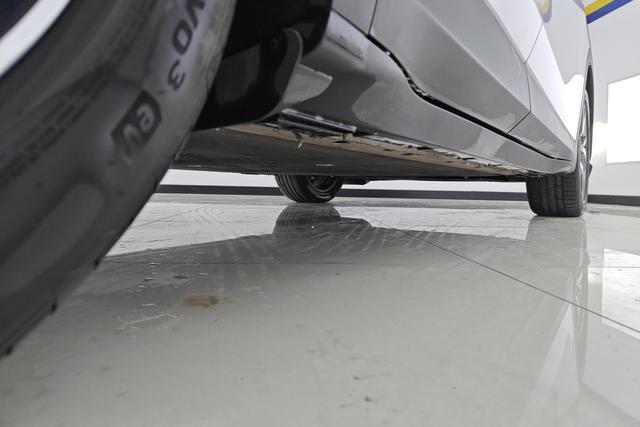 ARCFOX Extreme Fox Polar Fox Alpha T5 2024 Белый из Китая, фото 4