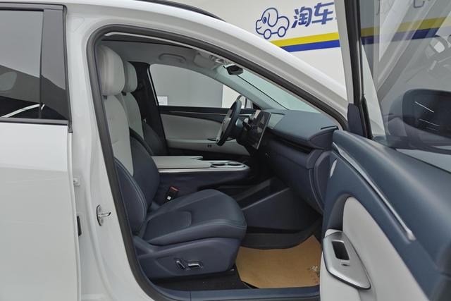 ARCFOX Extreme Fox Polar Fox Alpha T5 id 3782194 из Китая 13