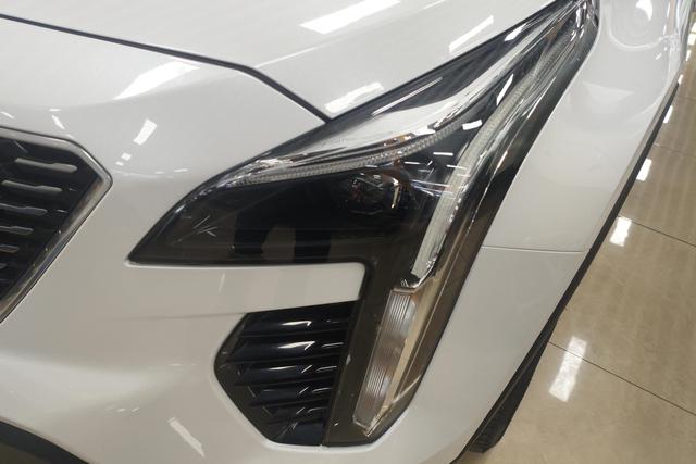 Cadillac XT4 2022 Белый из Китая, фото 5