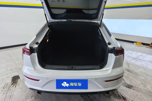 Pentium B70 2024 Белый из Китая, фото 3