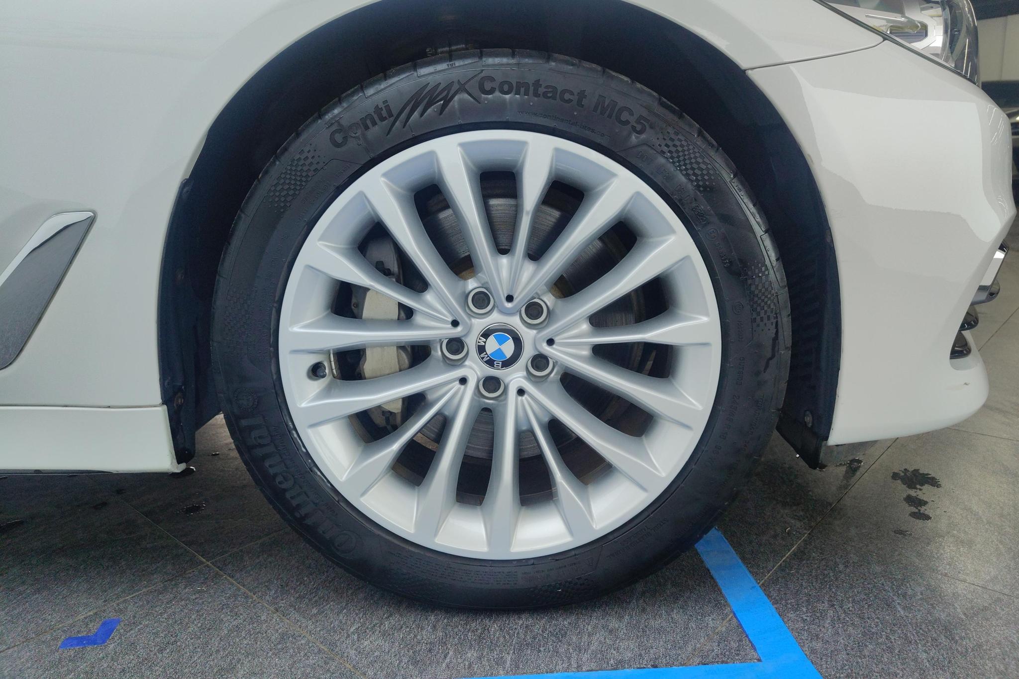 BMW 5 Series 5 2019 530Li Lead Luxury