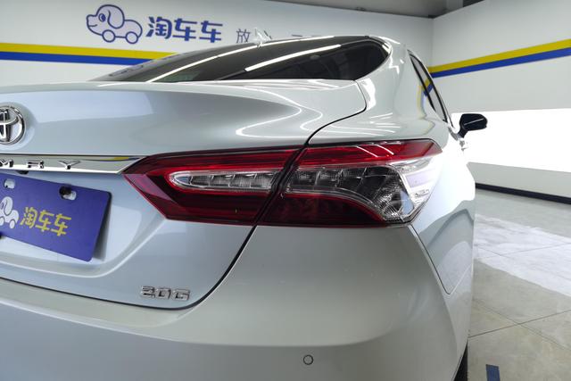 Toyota Camry id 3781809 из Китая 13