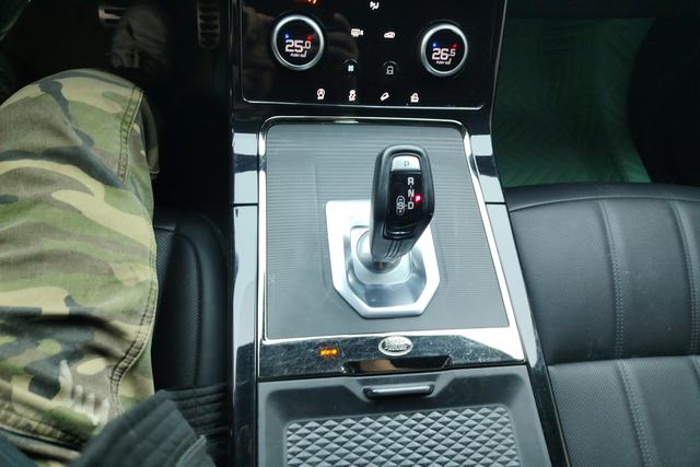 Land Rover Range Rover Aurora 2020 — фото 14