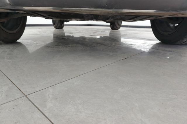 Land Rover Range Rover Aurora id 3768920 из Китая 33