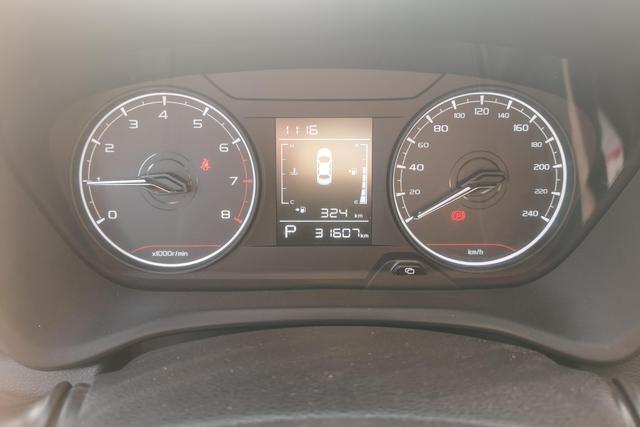 Geely Automobile Vision X3 2022 Белый из Китая, фото 4