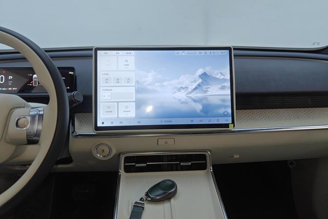 Toyota Platinum Wisdom 3X 2025 Белый из Китая, фото 4