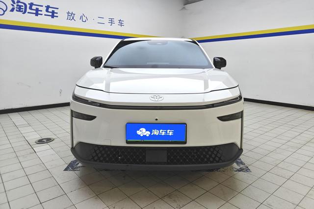 Toyota Platinum Wisdom 3X id 3804227 из Китая 13