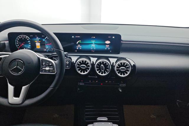 Mercedes-Benz Class A id 3769036 из Китая 26