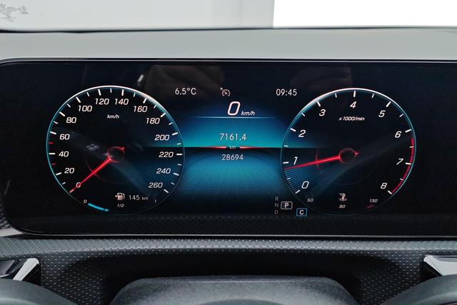 Mercedes-Benz A-Class 2020 A 180 L — фото 13