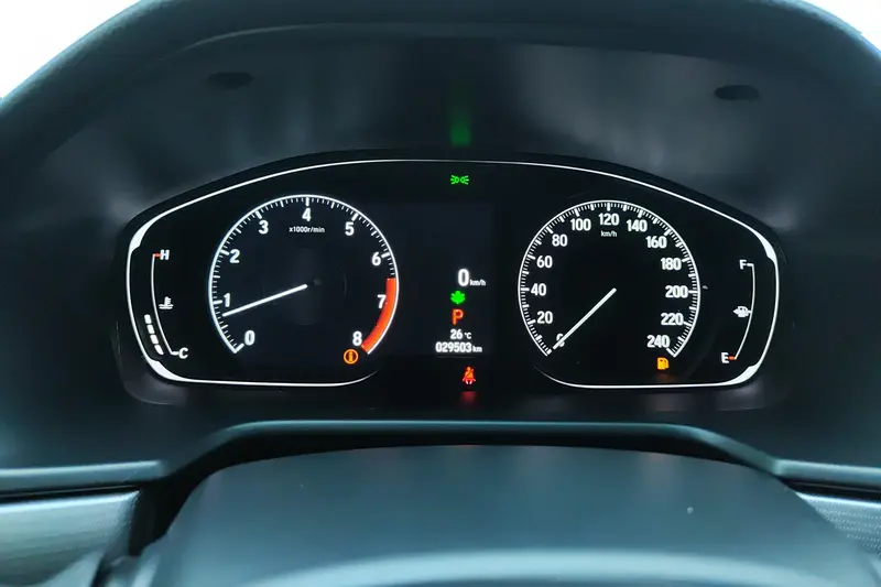 Honda Accord — фото 10