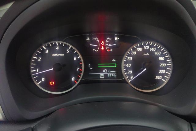 Nissan Sylphy 2022 1.6 XL CVT — фото 14