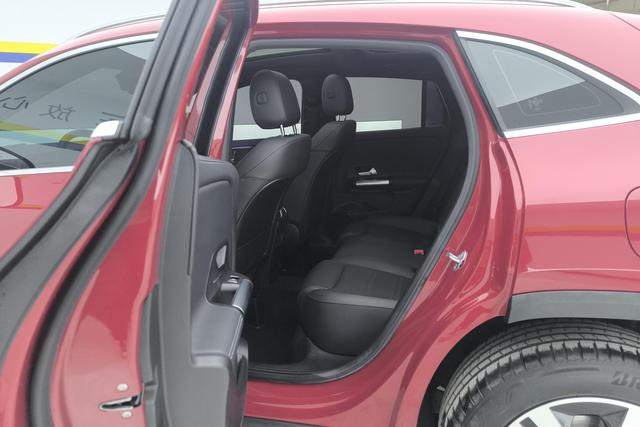 Mercedes-Benz GLA 2020 Красный из Китая, фото 5