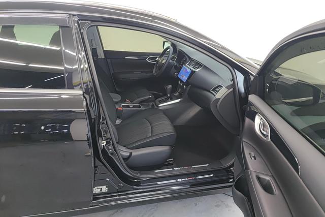 Nissan Sylphy 2024 1.6 L XE CVT — фото 10