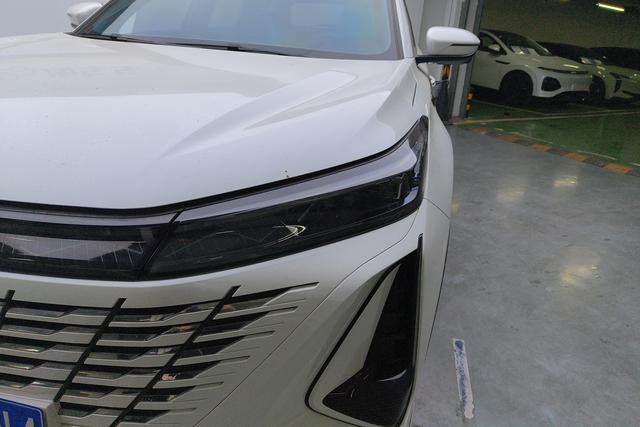 Changan CS75 PLUS 2023 1.5 T ATPremium — фото 4