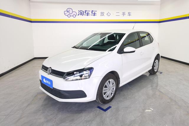 Volkswagen Polo 2016 1.4 L AT