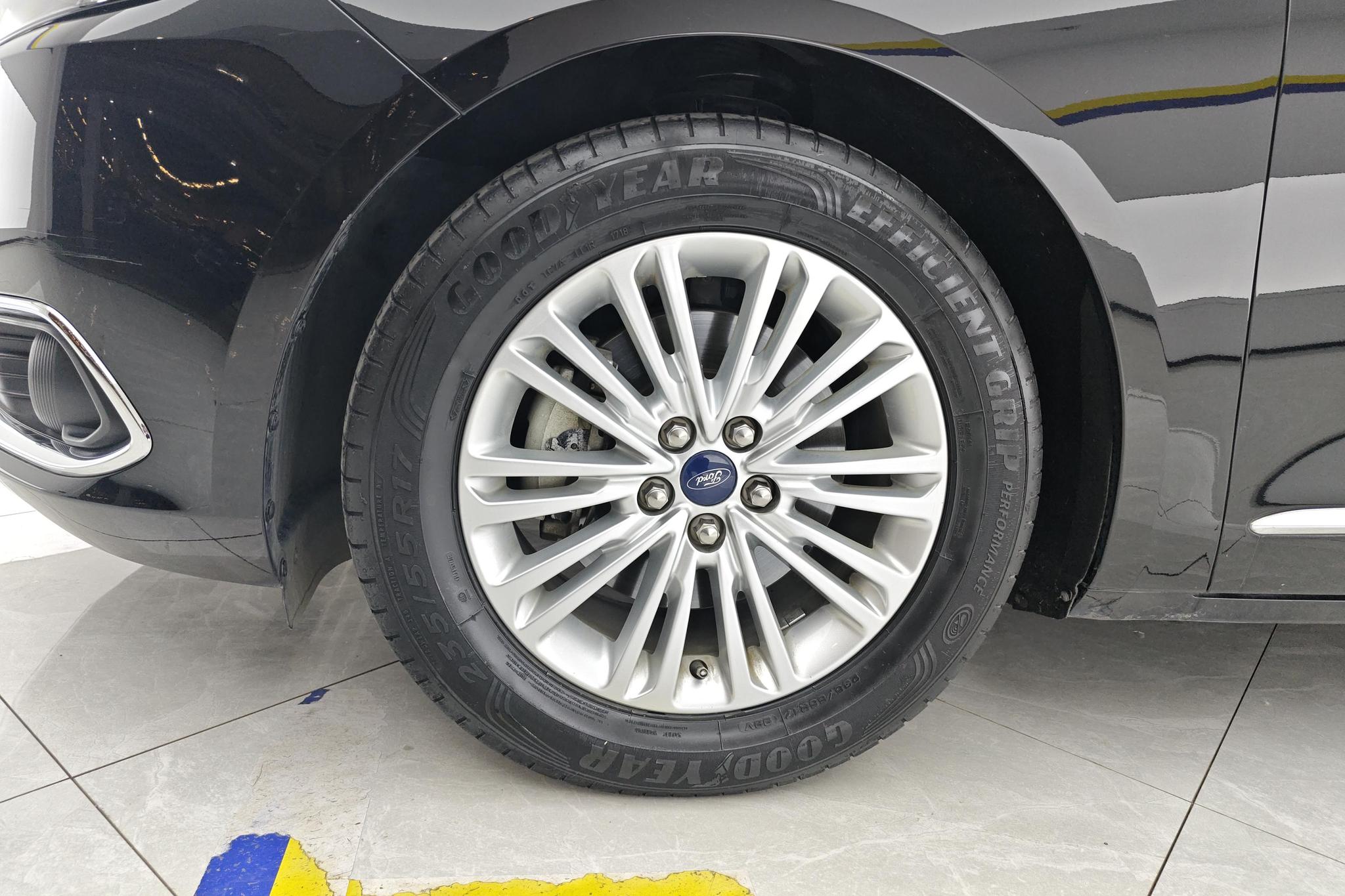 Ford Taurus 2018 EcoBoost 245 Fashion V