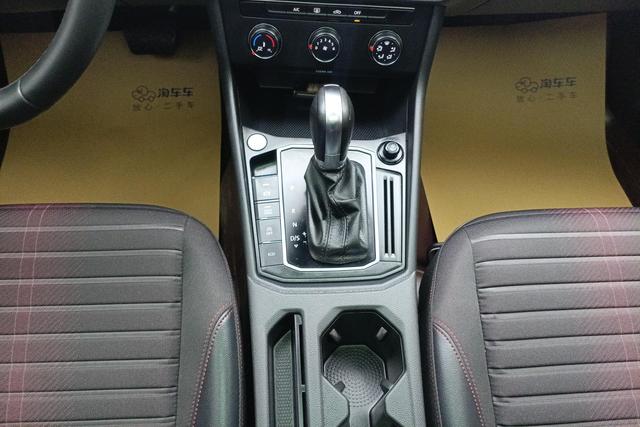 Volkswagen Lavida 2024 300 TSI DSG — фото 15