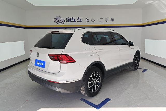 Volkswagen Tiguan L 2018 — фото 3