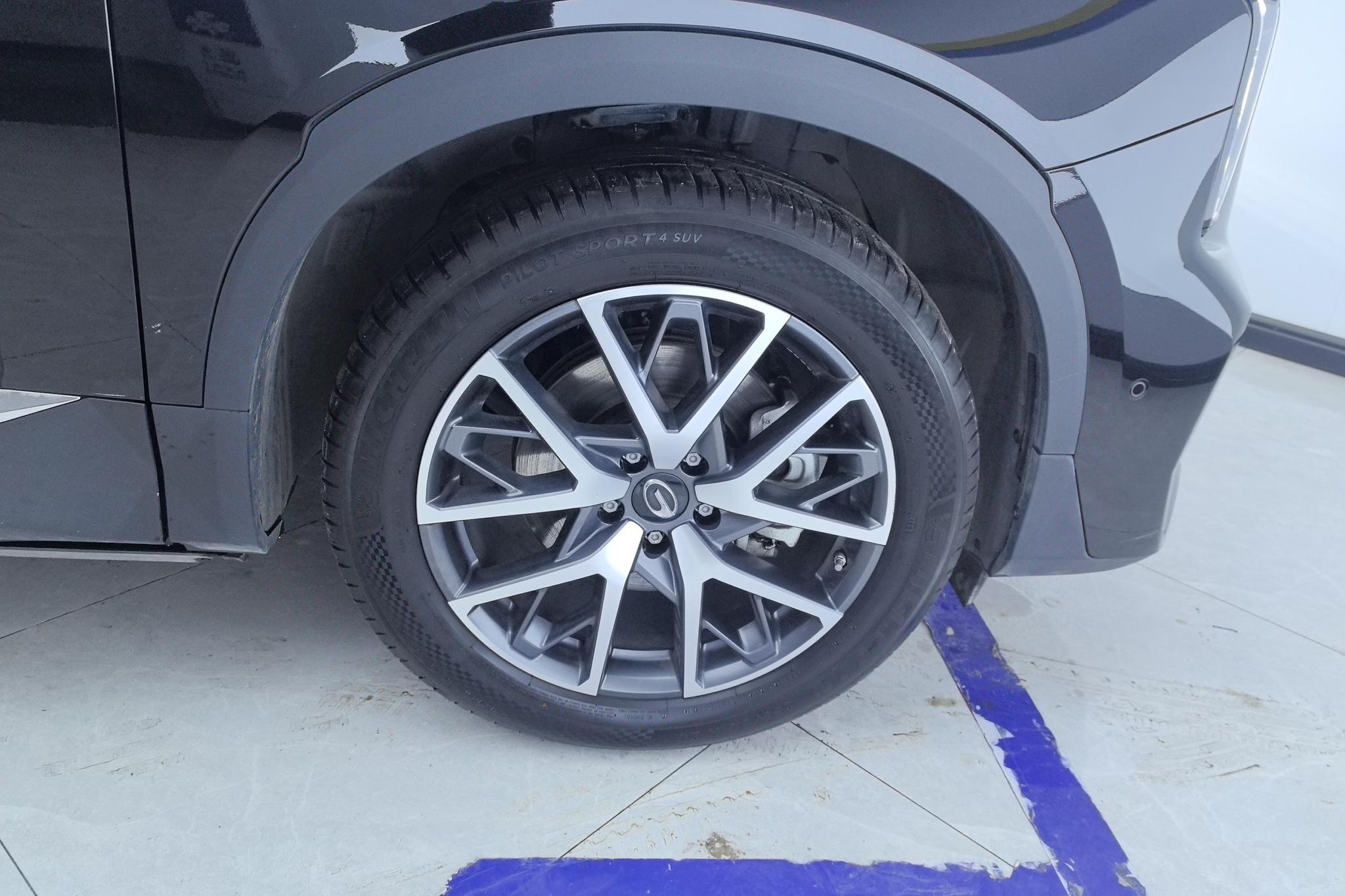 GAC GS8 2022 2.0TGDI Luxury 7 мест