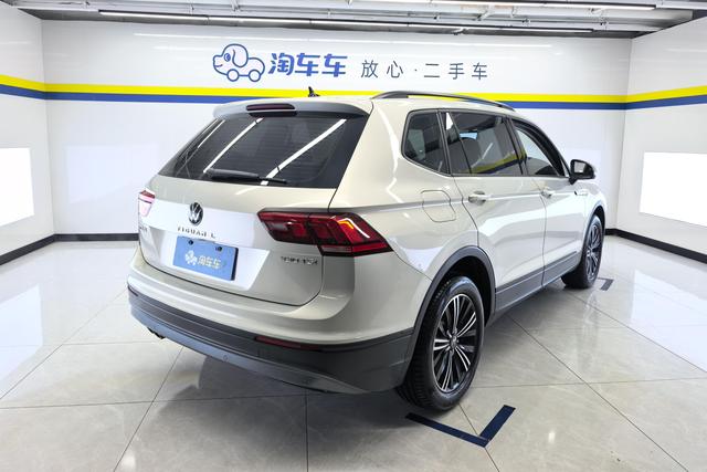 Volkswagen Tiguan L 2021 — фото 3