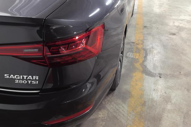 Volkswagen Sagitar 2021 Темно-серый из Китая, фото 5