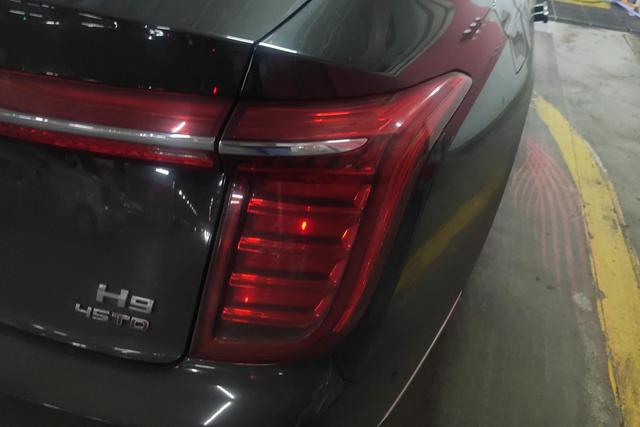 Red flag H9 2020 Черный из Китая