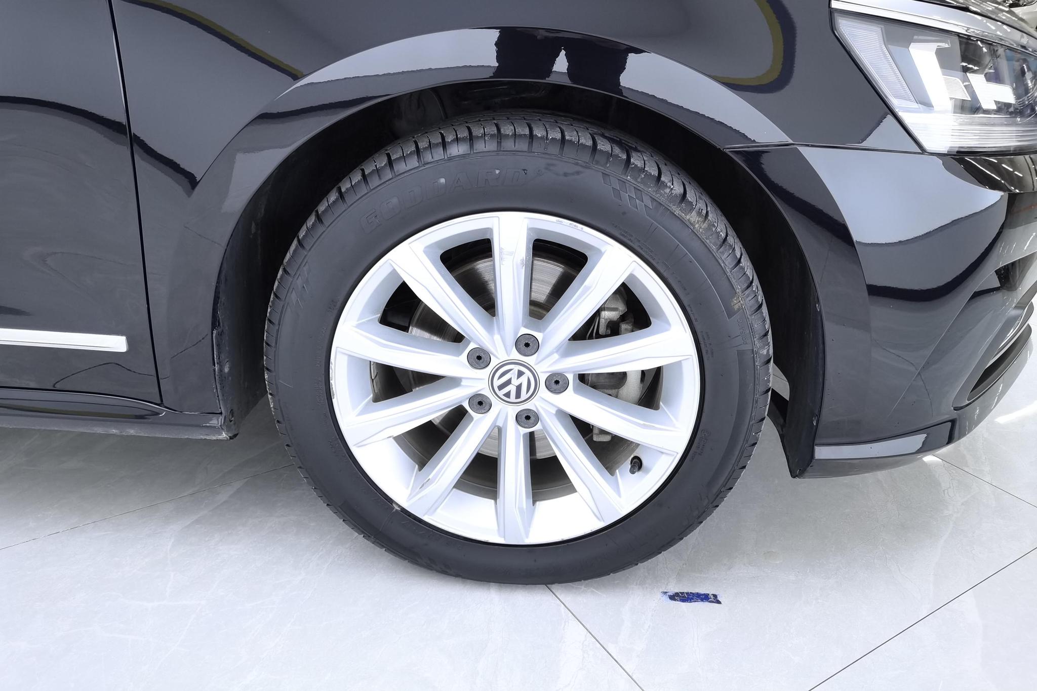 Volkswagen Passat 2017 330TSI DSG