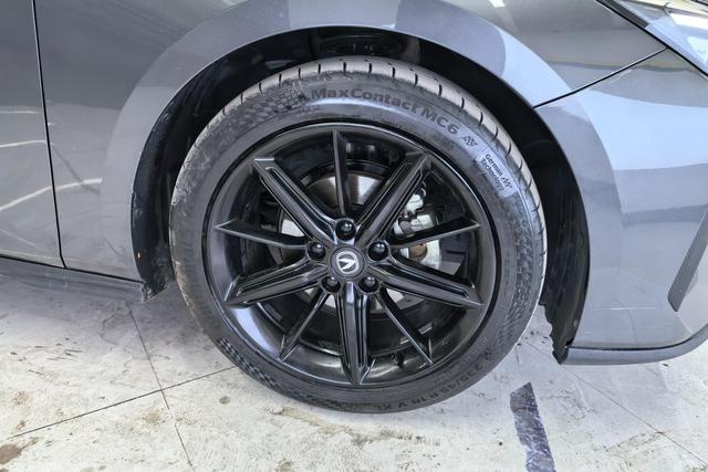 Chang'an UNI-V id 3781970 из Китая 7