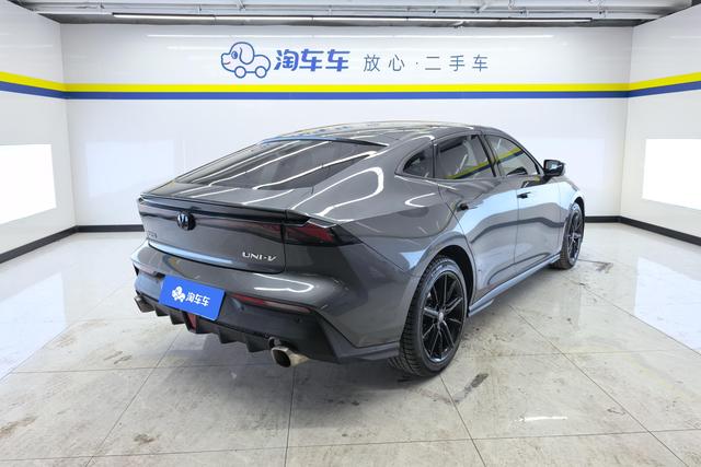 Chang'an UNI-V id 3781970 из Китая 14