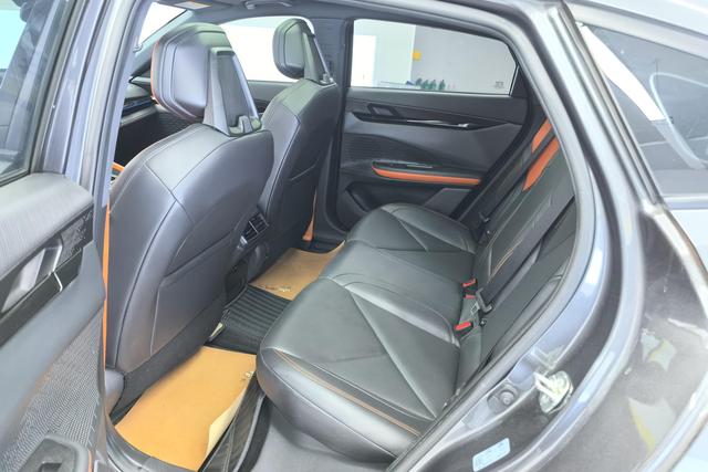 Chang'an UNI-V id 3781970 из Китая 15