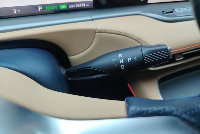 Lan Tu FREE 2024 Белый из Китая, фото 4