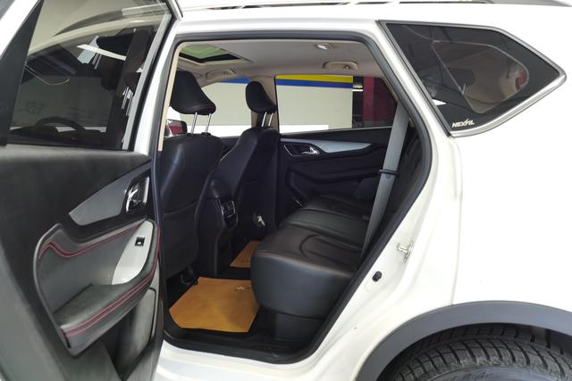 Baojun 560 2018 Белый из Китая, фото 2