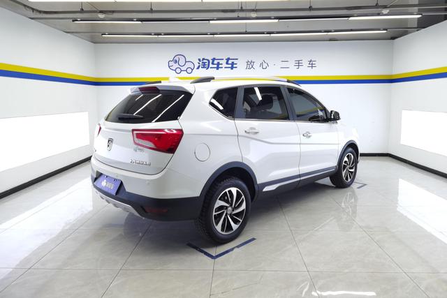 Baojun 560 id 3785580 из Китая 17