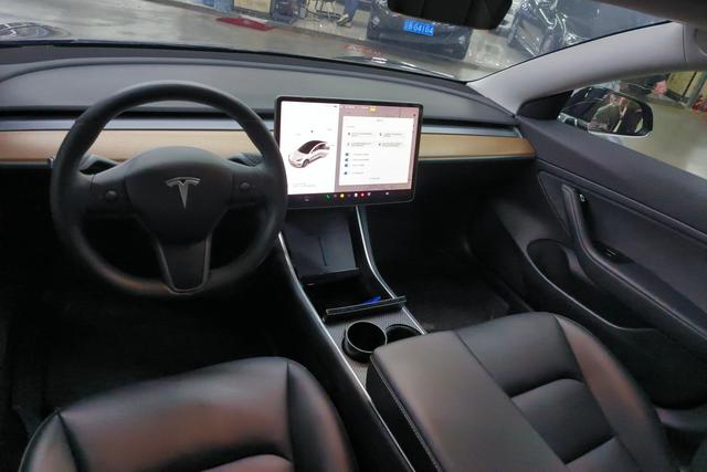 Tesla Model 3 2020 Черный из Китая, фото 4