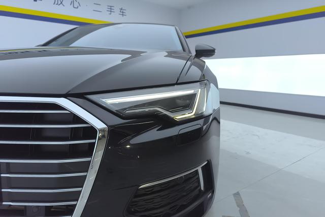 Audi A6L 2022 45 TFSI quattro — фото 4