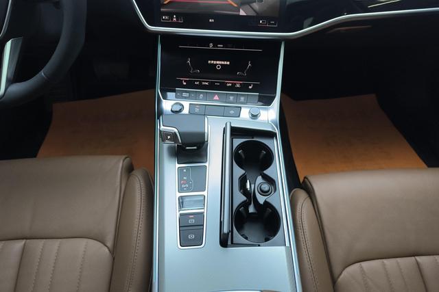 Audi A6L 2022 45 TFSI quattro — фото 14